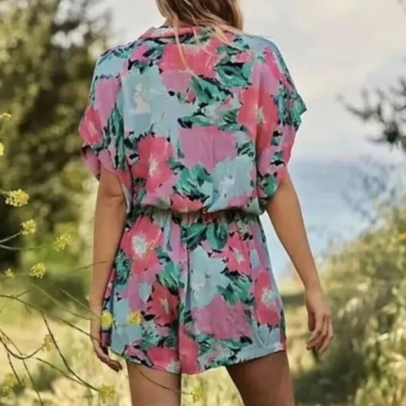 Final Price! Free People Jen's Pirate Booty Floral Botanico Playsuit sz M - Picture 2 of 8